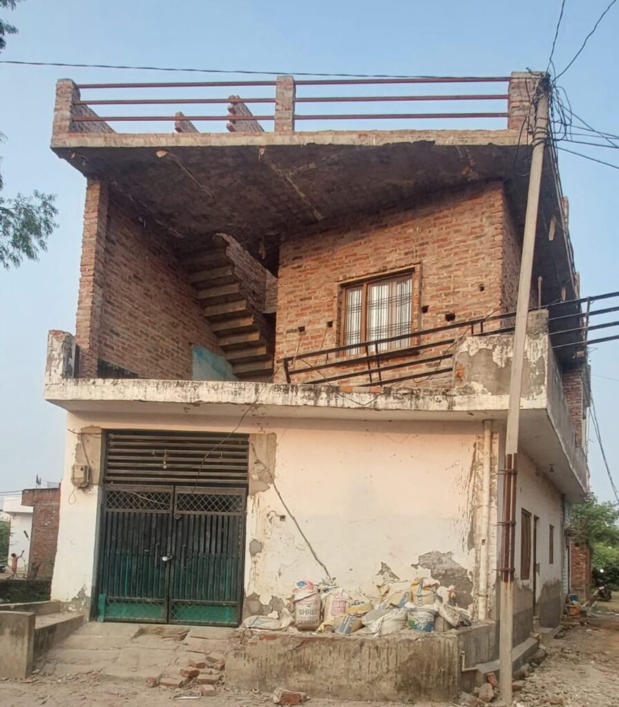 whatsapp image 2025 12 05 at 12.00.47 pm